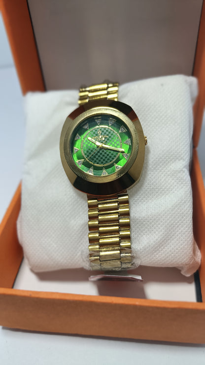 Luxury Gold Green Dial Crystal Time Men’s Watch" ✨⌚